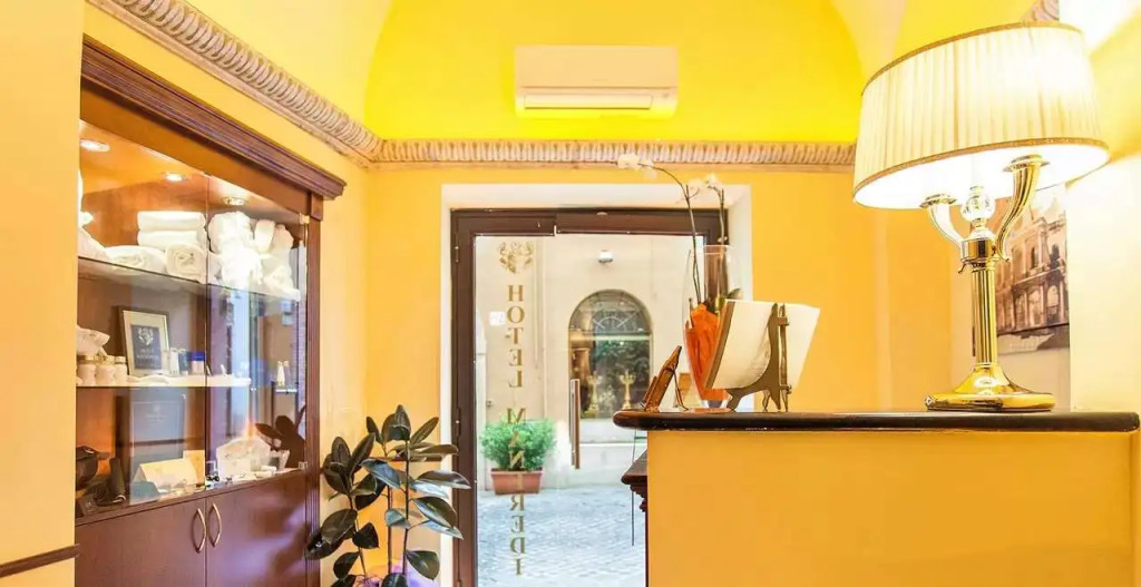 Hotel Manfredi Suite In Rome