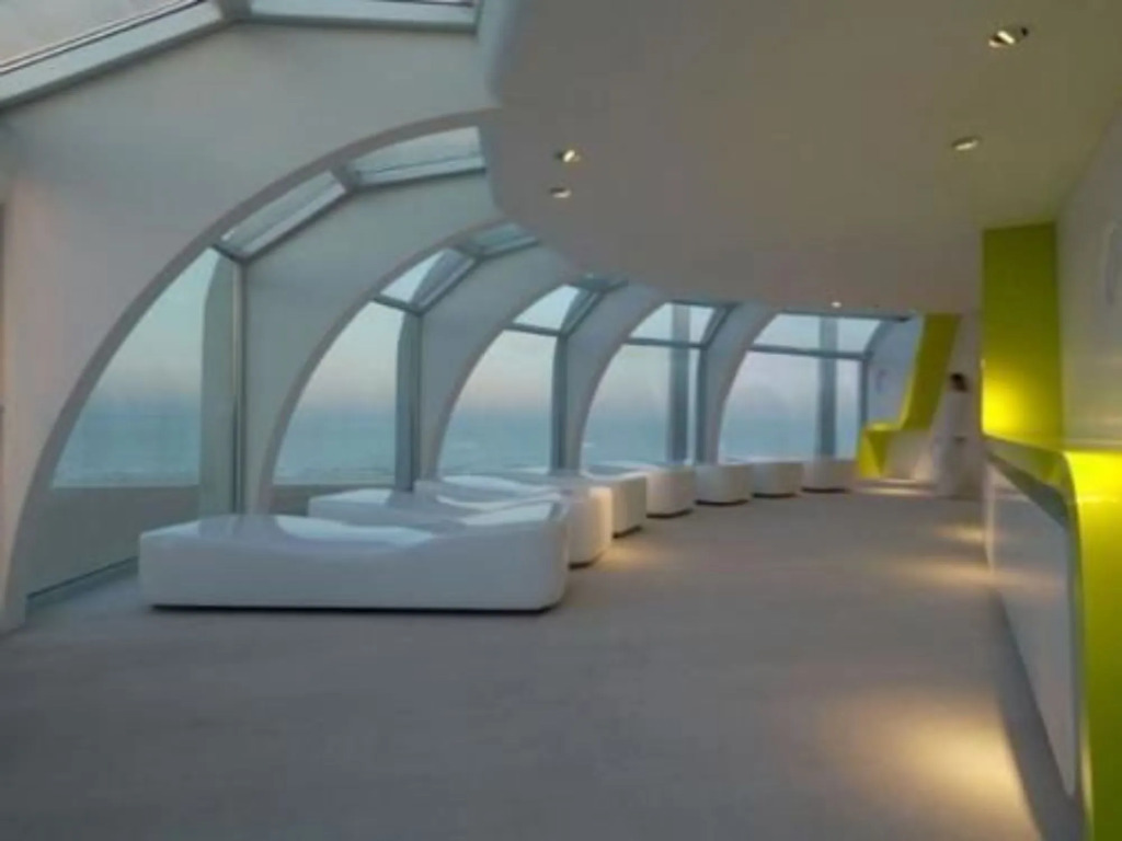 i-Suite Hotel