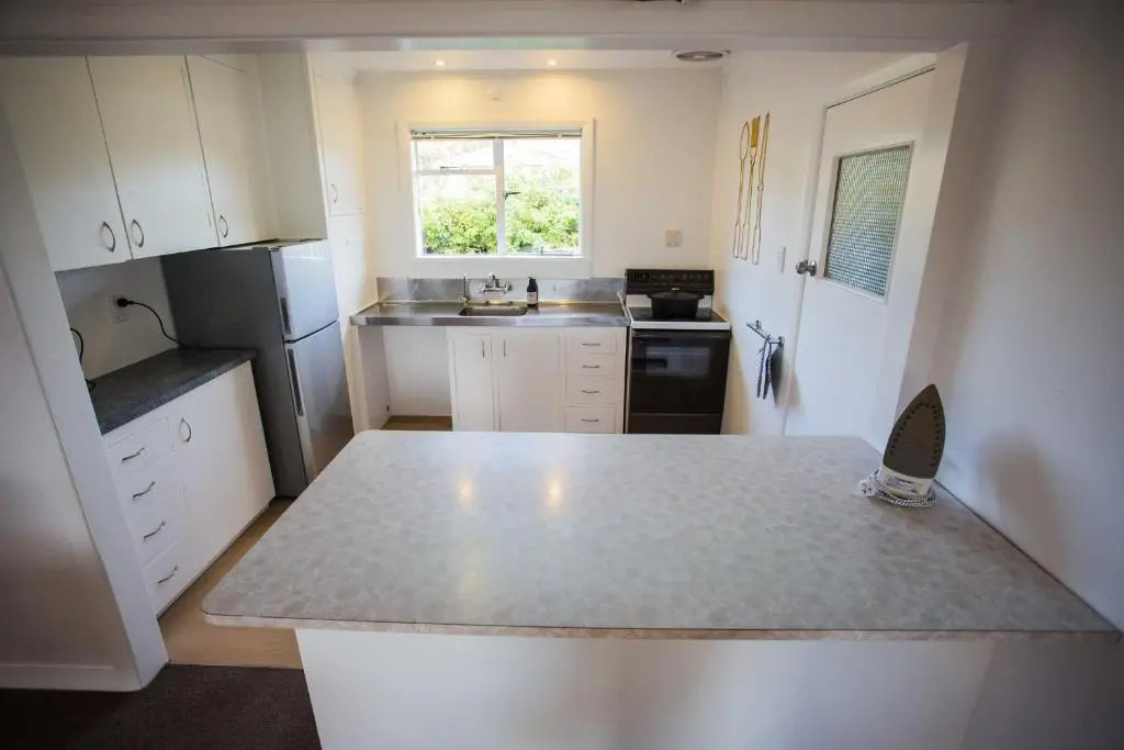 1 - Delightfully fresh, private home close to town