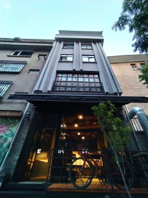 Noble House
