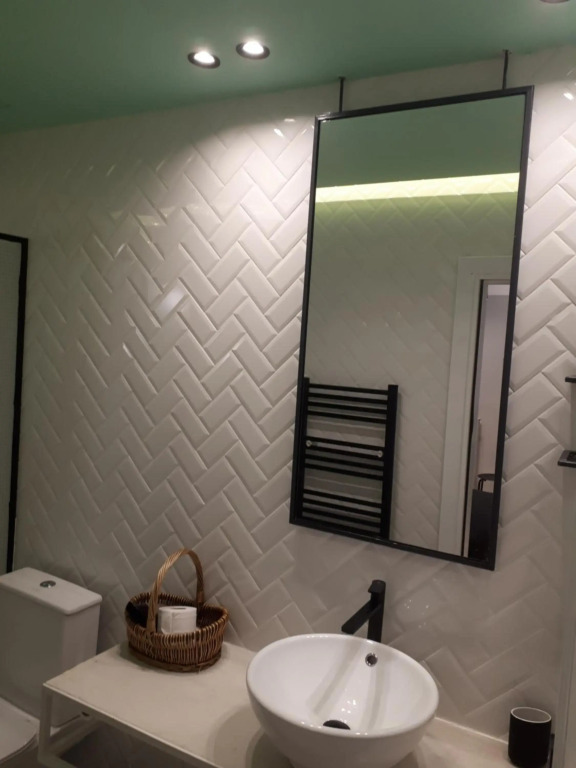 Agias Sofias Square Stunning suite