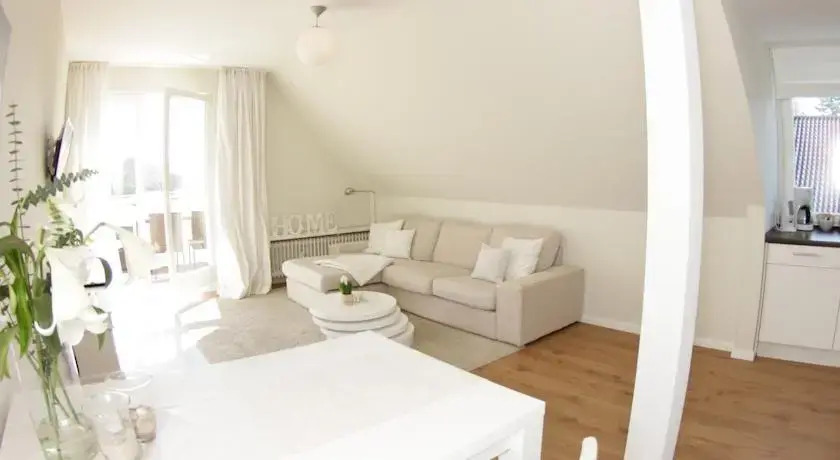 Techts Landhus Birkenallee