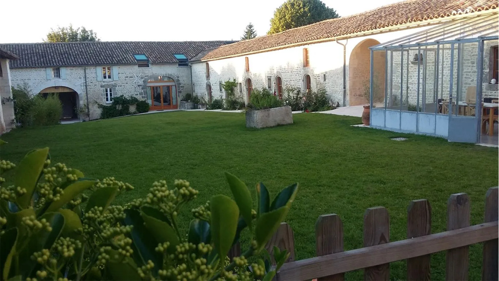 Les Hauts De Chalonne