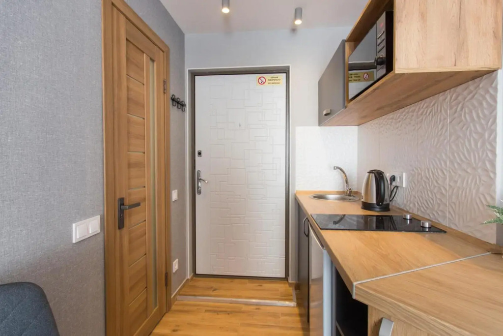 Studio with City View - Hrekivska str. 5-1
