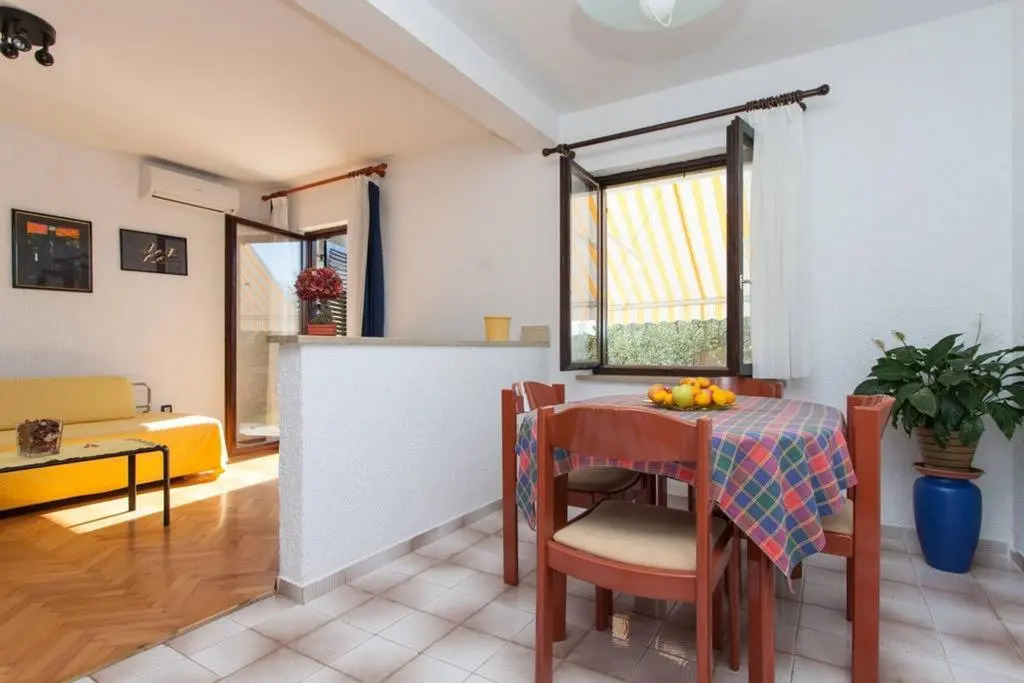 Verudela Apartment Maro