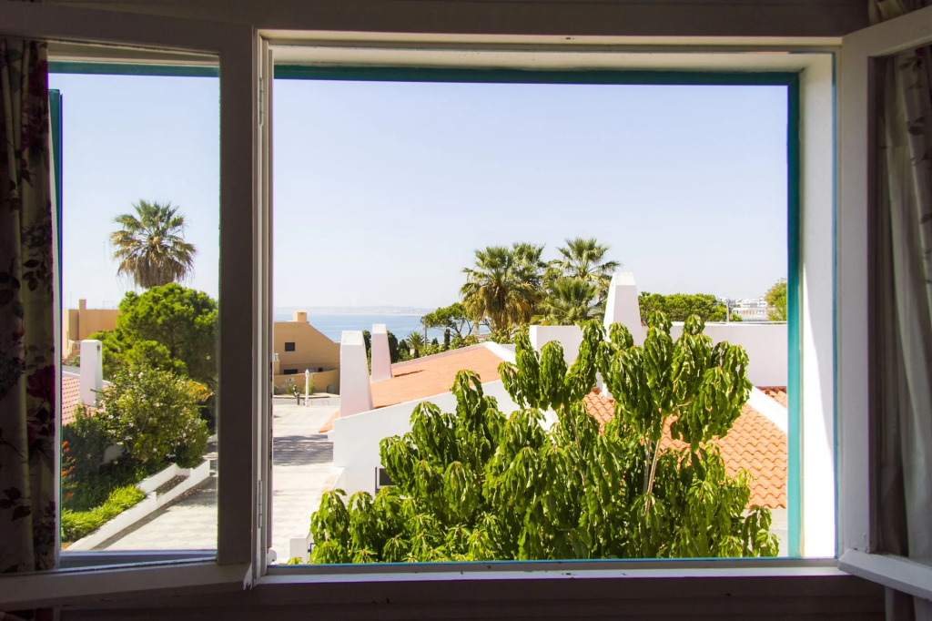 Liiiving in Algarve Alvor Blue Villa