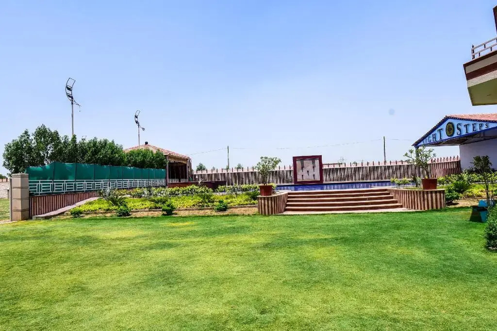 Eight Steps Resort By OYO Rooms
