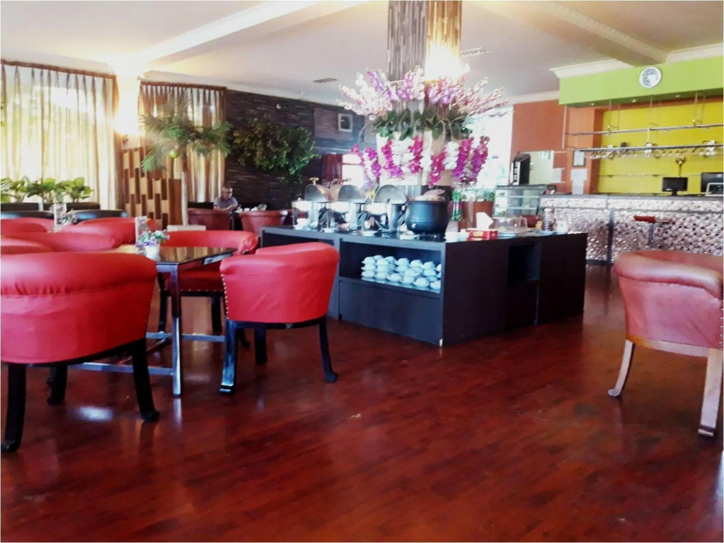 Je Meridien Hotel