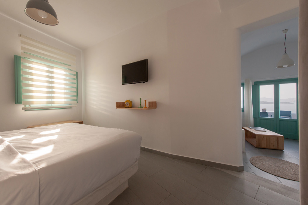 Neptune Luxury Suites