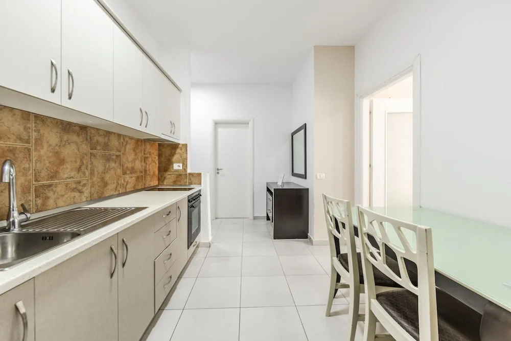 Lungomare Cozy Studio Beachfront in Vlor