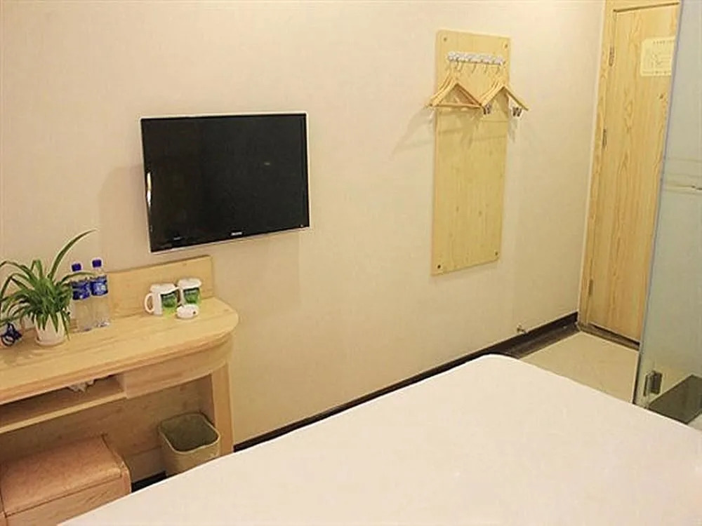 Kailian Wenni'er Hotel (Baoding Zhili Governor's Office Museum Xidajie Branch)