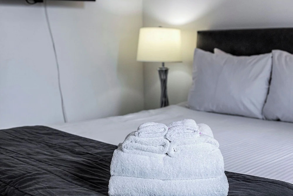 Commerce Suites and Stays