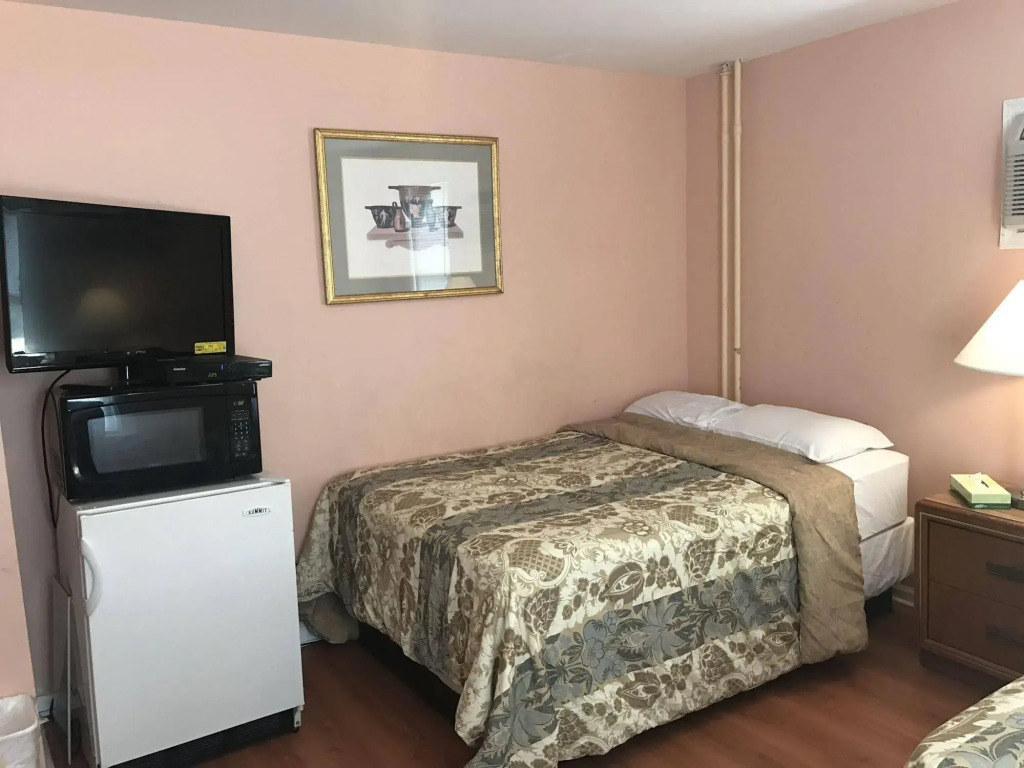Seaside Sands Inn