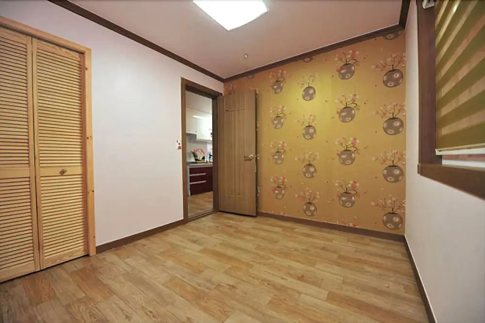 Gwangyang Rothem Pension