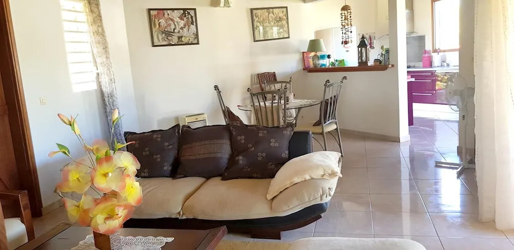 Villa With 3 Bedrooms in Le Moule, With Private Pool and Enclosed Garden - 6 km From the Beach