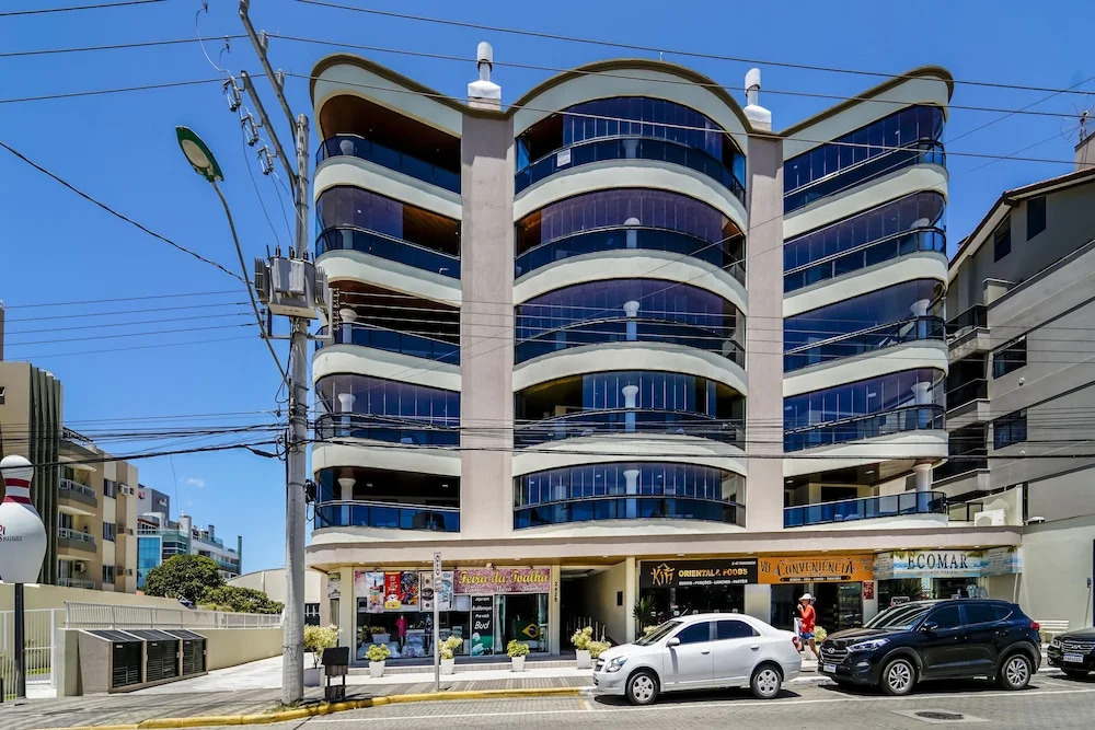 Lindo Apartamento p 08 pessoas em Bombas