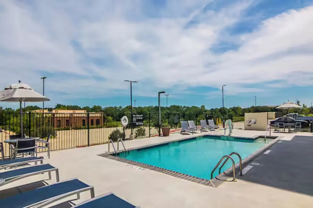 Hampton Inn & Suites-Dallas/Richardson
