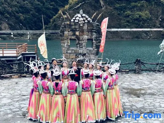 Pingwu Baima Guzhai No. 1 Manor