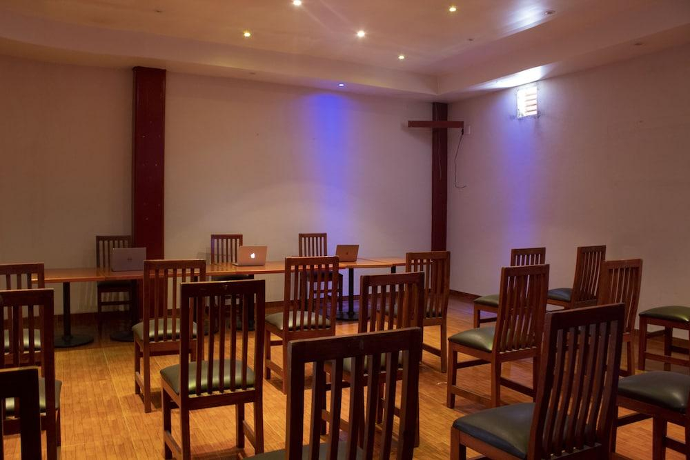 Hotel Palass