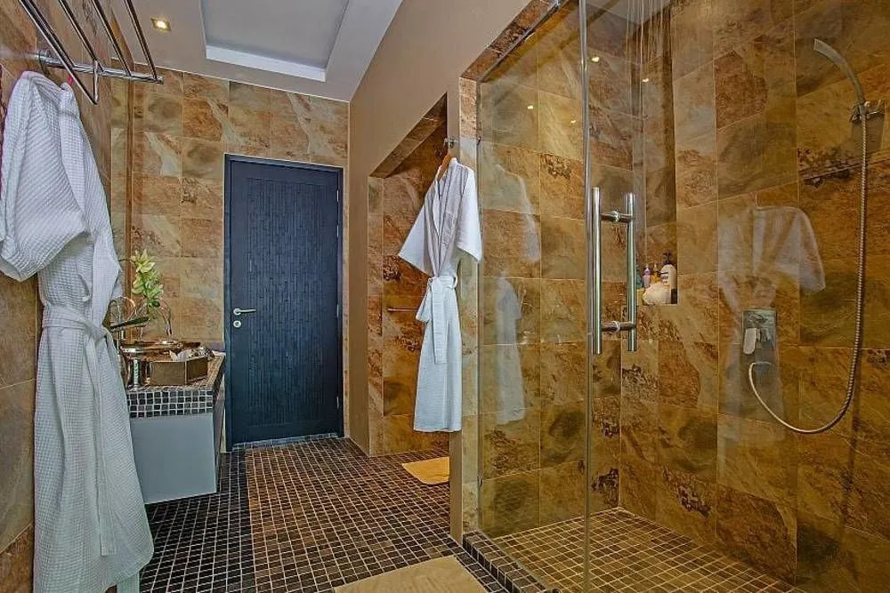 Romantic Sea View Villa with 4 Bedrooms