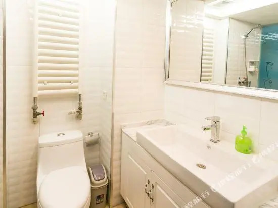 DY Hotel (Beijing Baiziwan Metro Station)