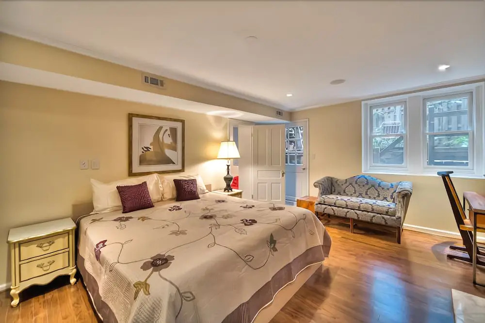 2123 Northwest Apartment #1015 - 2 Br Apts