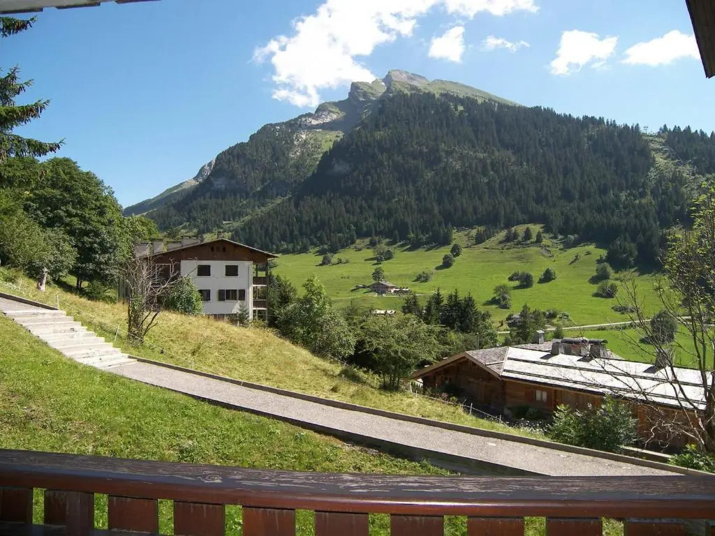 Appartement La Clusaz, 3 pièces, 6 personnes - FR-1-304-151