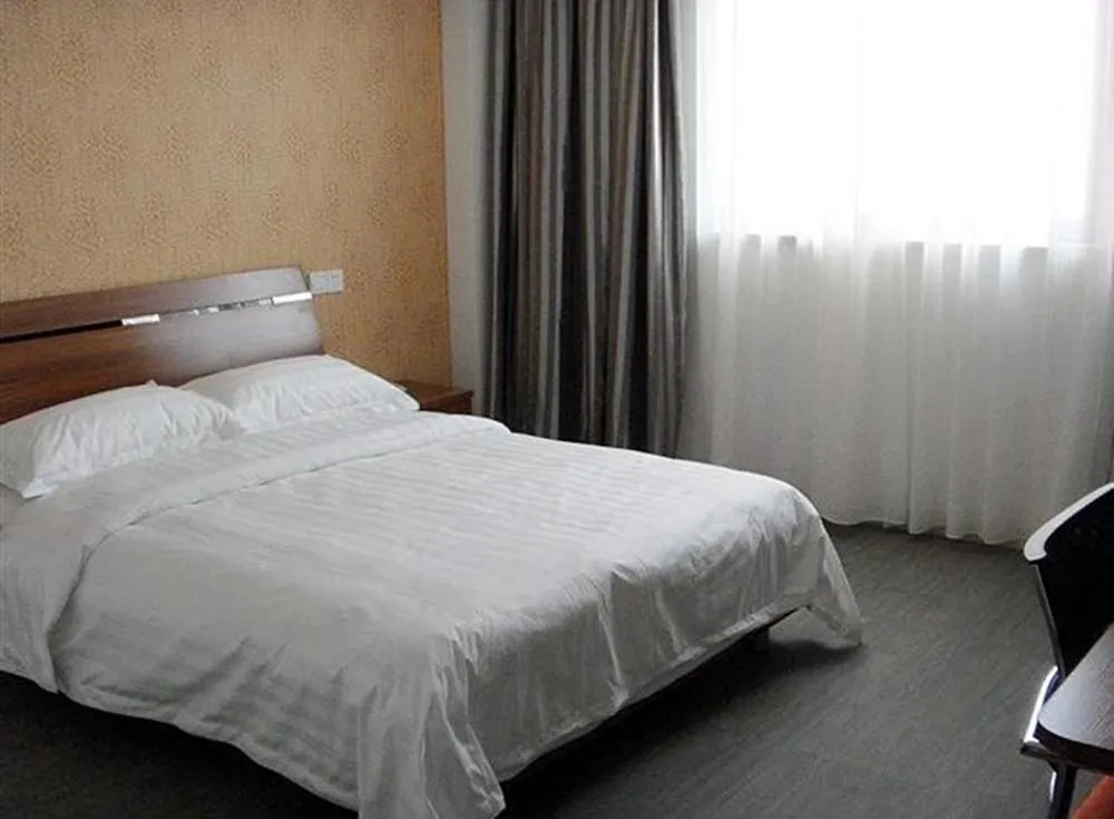 Jingyue 99 Inn Chuansha Branch