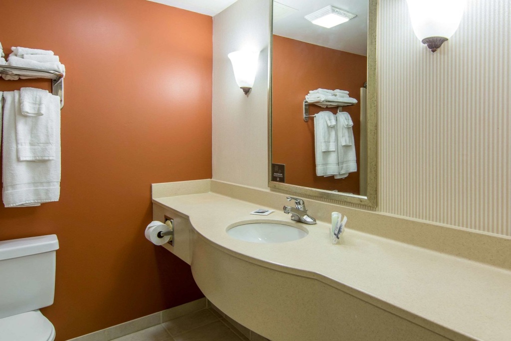 Spark By Hilton Fredericksburg Southpoint