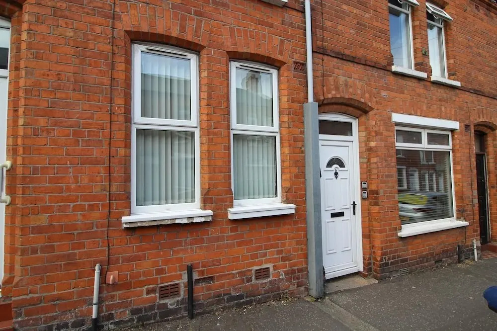 75 Donard House