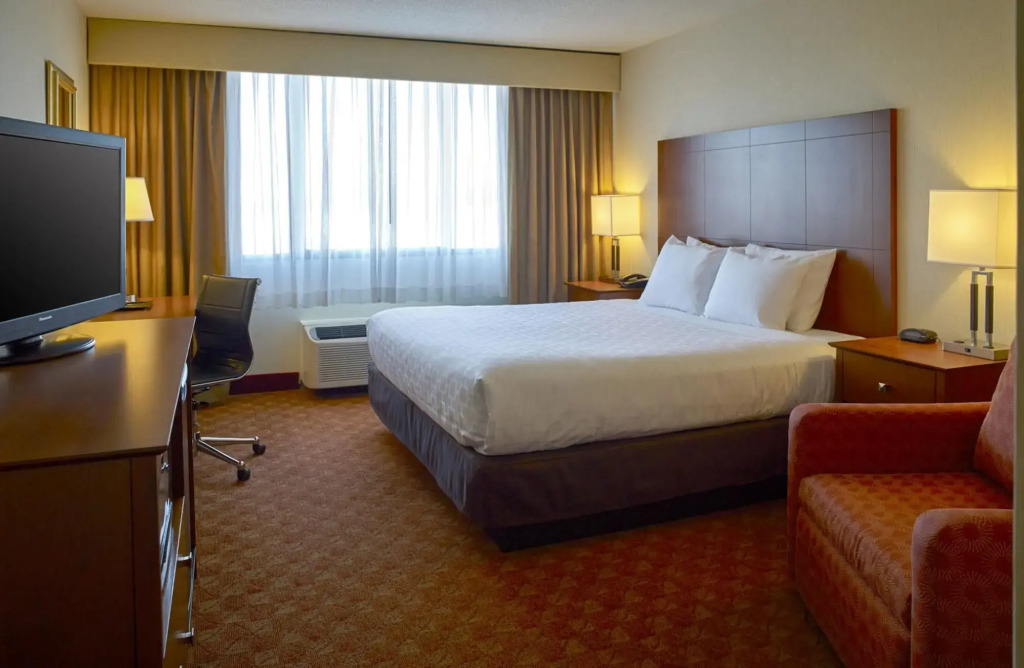 Clarion Hotel Portland Airport ME