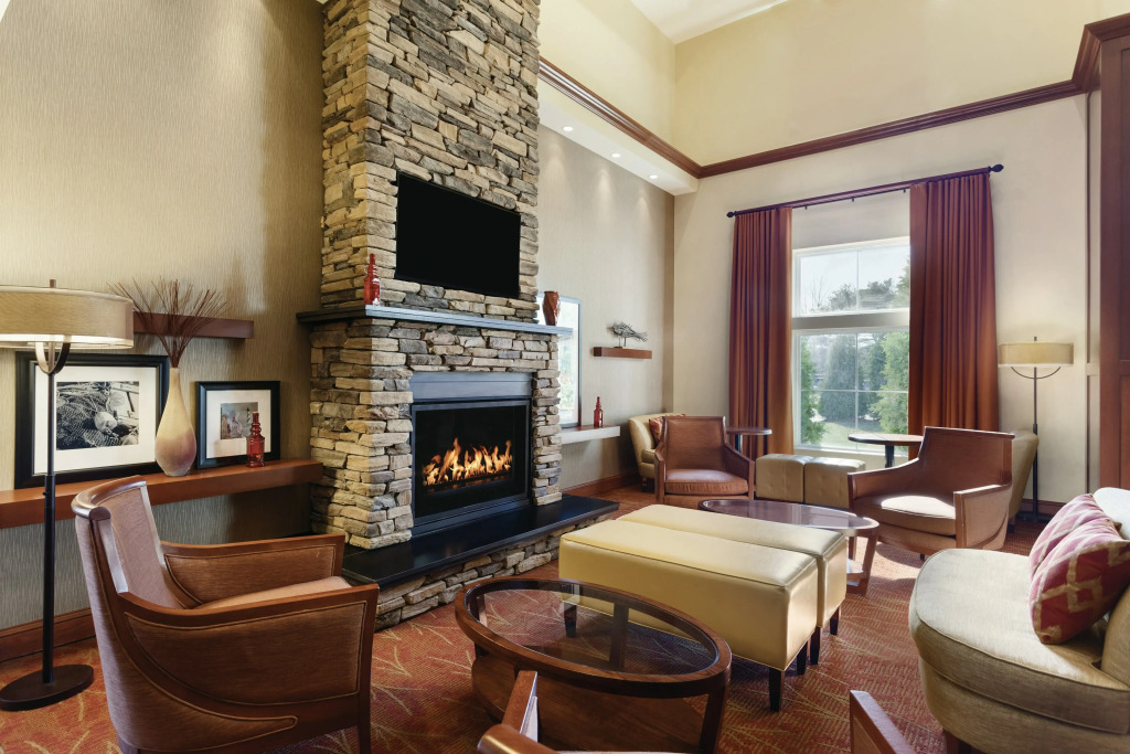 Hampton Inn & Suites Mystic