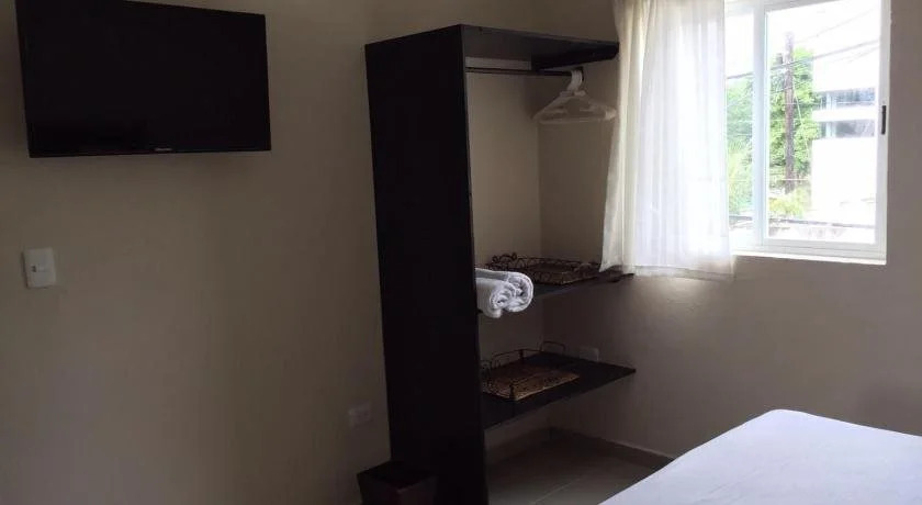 Hostel Whyz 4 You