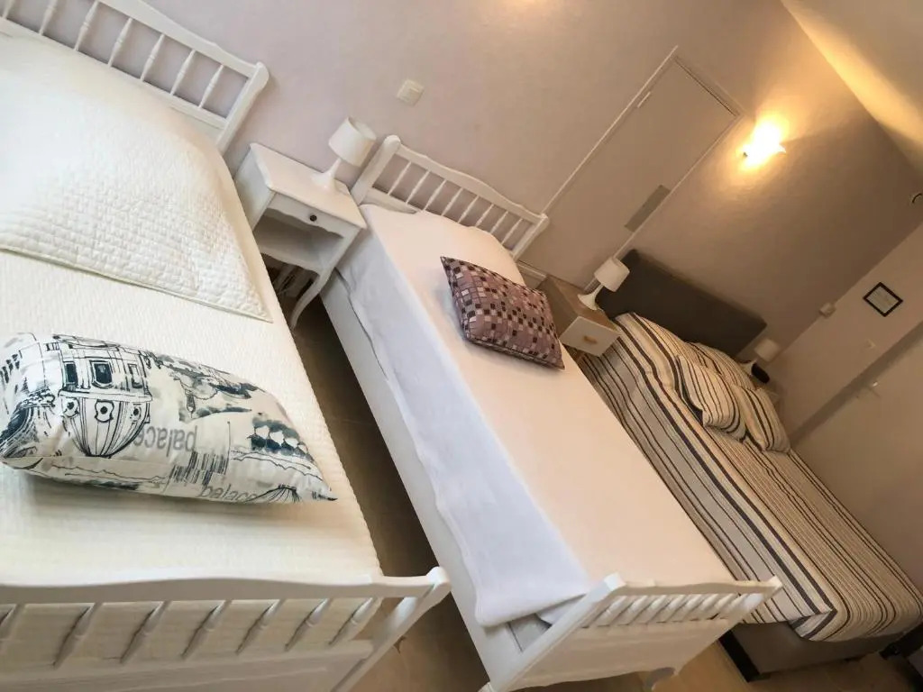 Appartement Indépendant 80M² Dans Villa