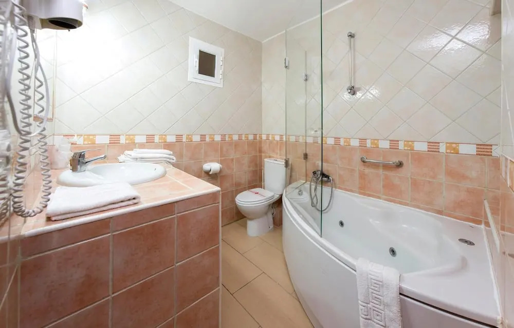 azuLine Hostal Marino