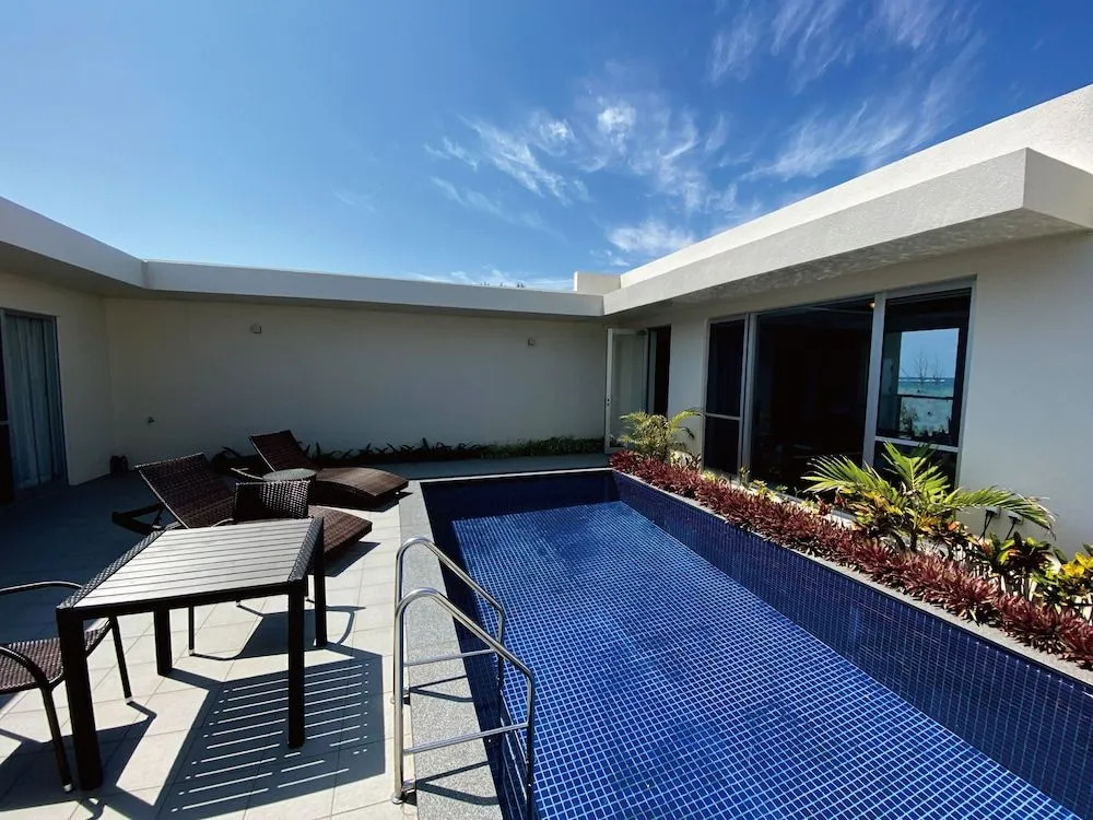 The Pool & Sauna Villa MOTOBU