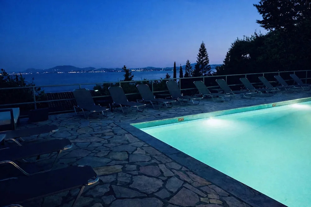 Hotel Barbati - Sea & Mountain View Escape