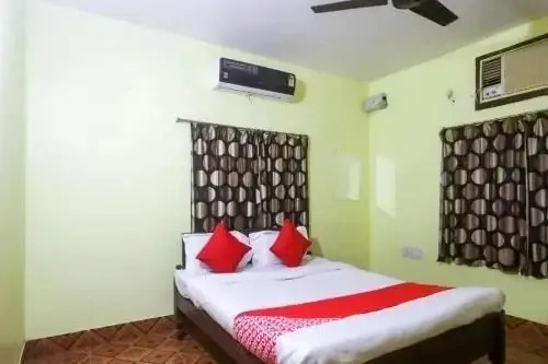 Shanti Bhavan by OYO Rooms
