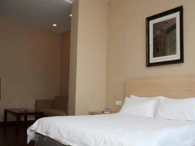 Gu Tong Holiday Hotel