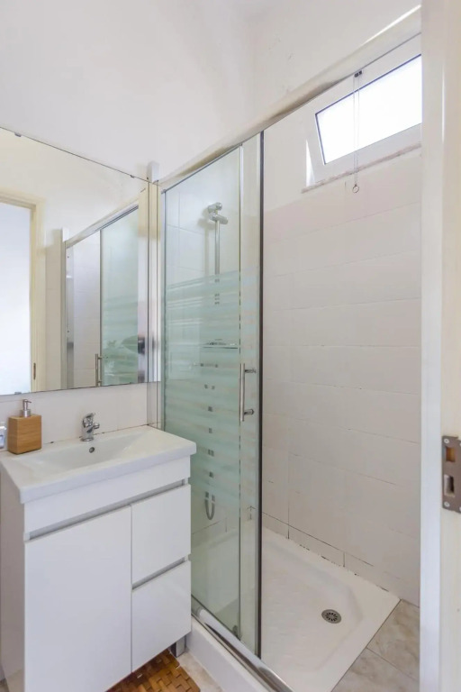 1 Bedroom Apartment in Moscavide - Lisbon