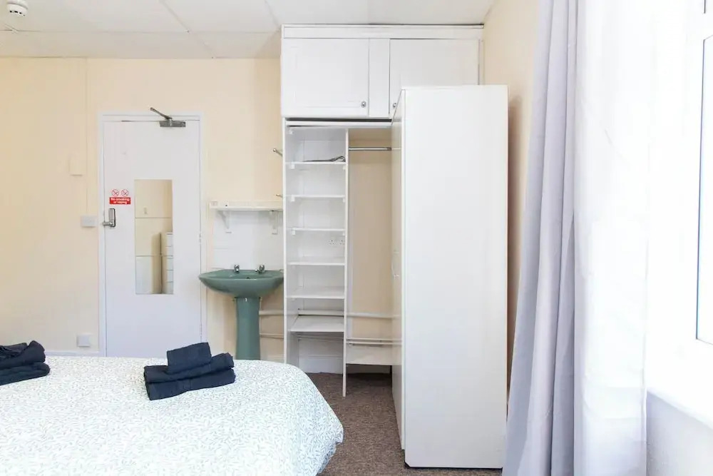 Brookvale Guest House Room 14