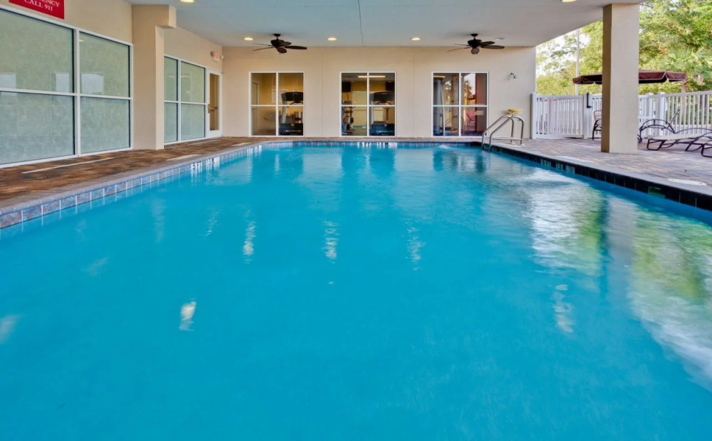 Holiday Inn Express & Suites Lakeland North I-4 by IHG