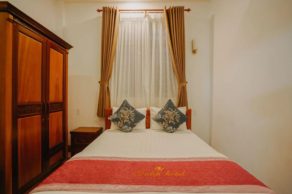 Tulip Hotel
