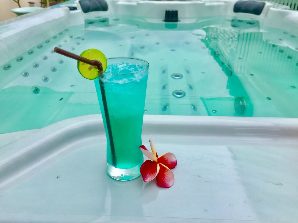 Royal Hotel