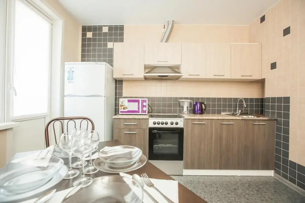 Kvartirnoe byuro IziRent (EasyRent) na ul. Kudasheva, d. 108