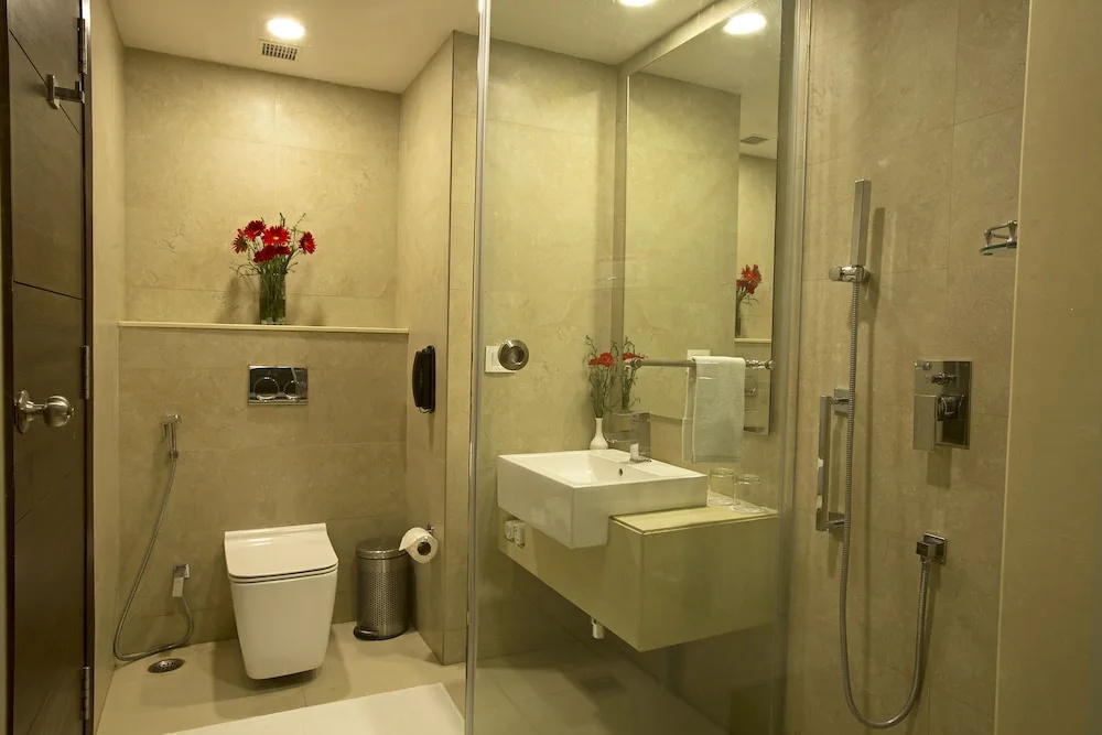 Kings Forth Hotels