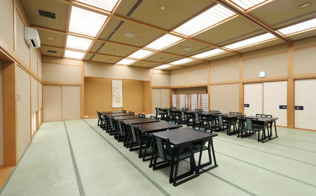 Kamihata Onsen Sawarabi