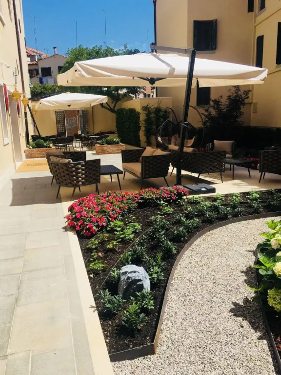 SANTA CROCE GUEST HOUSE