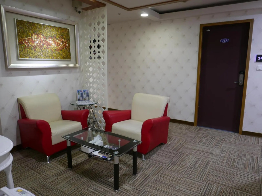 Ours Inn