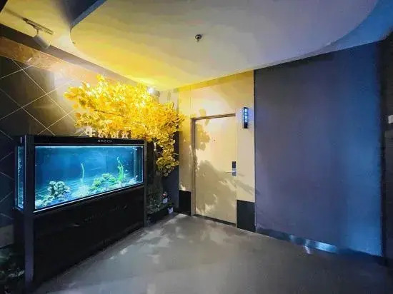 Noble International Hotel